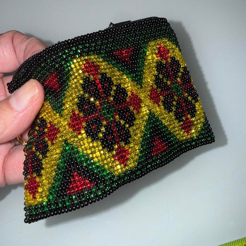 Rasta beaded coin purse